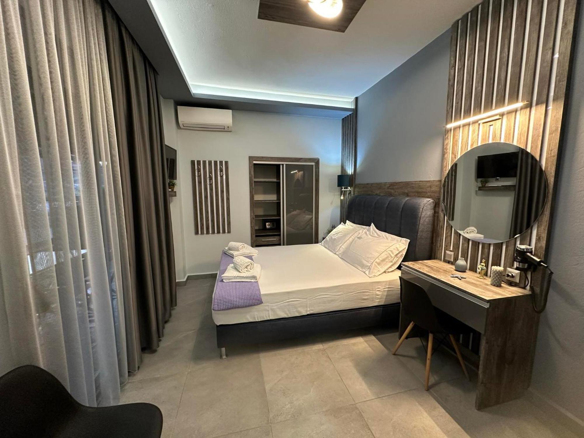 נאה פוטידאה Avra Comfort Rooms מראה חיצוני תמונה