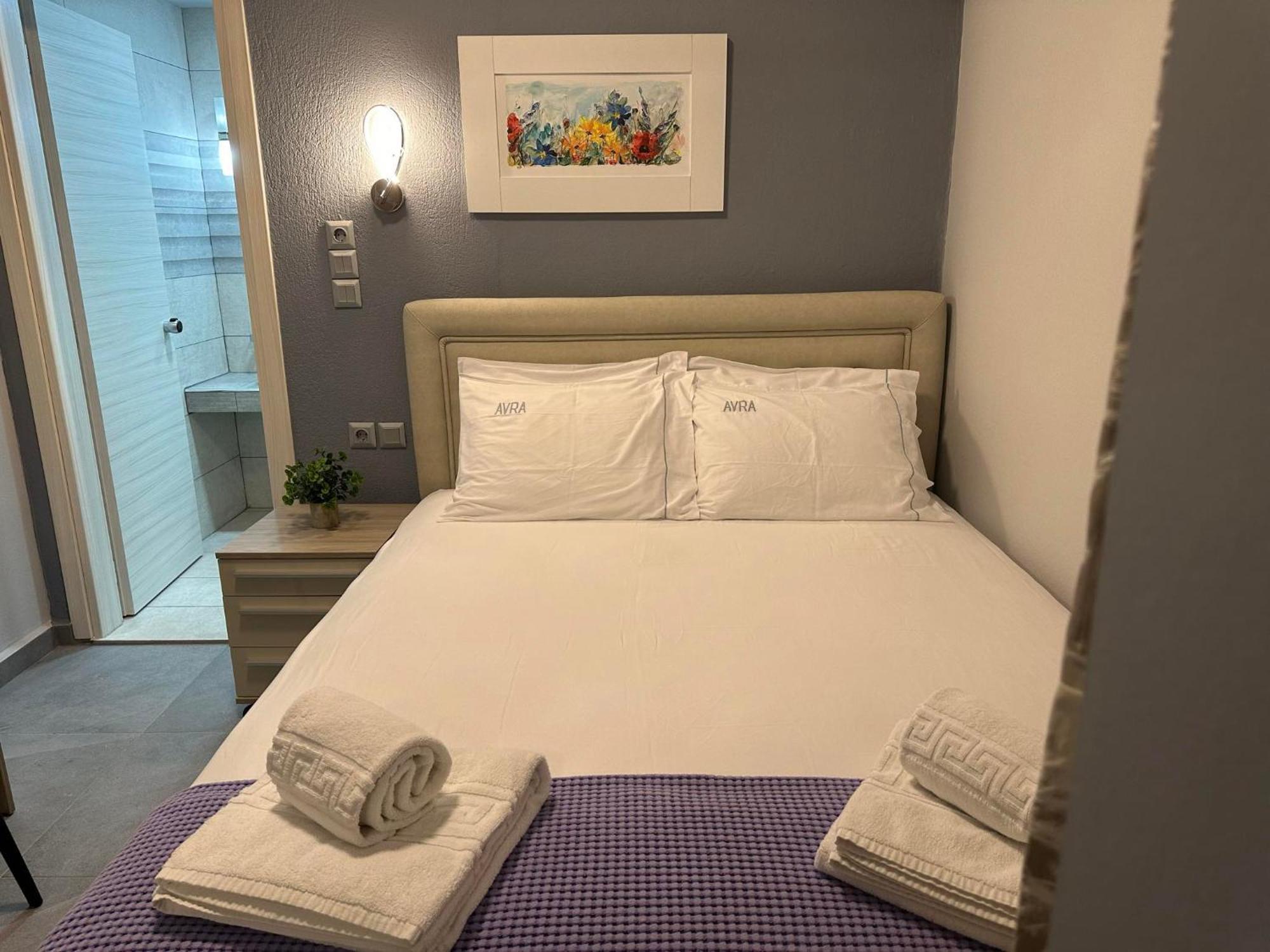 נאה פוטידאה Avra Comfort Rooms מראה חיצוני תמונה