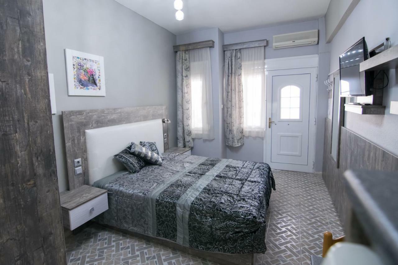 נאה פוטידאה Avra Comfort Rooms מראה חיצוני תמונה